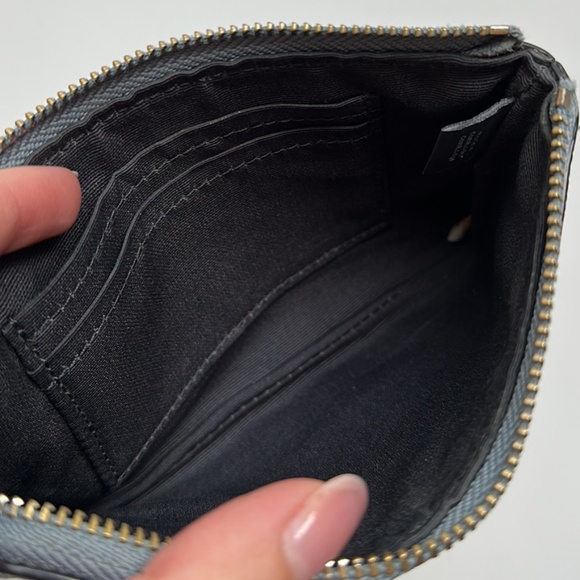 Coach zipper wristlet - Picture 5 of 7